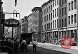 Image Scène de rue Ville New York City USA, 1950, de la seconde 28 séquences d'archives historiques vidéo 65675042883