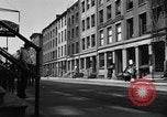 Image Scène de rue Ville New York City USA, 1950, de la seconde 47 séquences d'archives historiques vidéo 65675042883