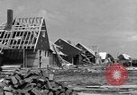 Image maisons de banlieue New York United States USA, 1950, de la seconde 13 séquences d'archives historiques vidéo 65675042888