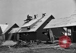 Image maisons de banlieue New York United States USA, 1950, de la seconde 26 séquences d'archives historiques vidéo 65675042888