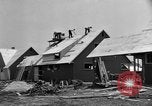 Image maisons de banlieue New York United States USA, 1950, de la seconde 27 séquences d'archives historiques vidéo 65675042888