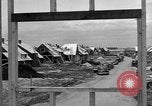 Image maisons de banlieue New York United States USA, 1950, de la seconde 52 séquences d'archives historiques vidéo 65675042888