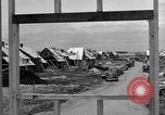 Image maisons de banlieue New York United States USA, 1950, de la seconde 56 séquences d'archives historiques vidéo 65675042888