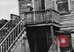 Standbild Slums United States USA, 1946, aus Sekunde 8 historischem Filmmaterial Videoclip 65675042890