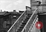 Standbild Slums United States USA, 1946, aus Sekunde 9 historischem Filmmaterial Videoclip 65675042890