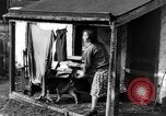 Standbild Slums United States USA, 1946, aus Sekunde 19 historischem Filmmaterial Videoclip 65675042890