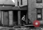 Standbild Slums United States USA, 1946, aus Sekunde 26 historischem Filmmaterial Videoclip 65675042890