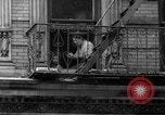 Standbild Slums United States USA, 1946, aus Sekunde 32 historischem Filmmaterial Videoclip 65675042890