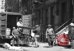Standbild Slums United States USA, 1946, aus Sekunde 48 historischem Filmmaterial Videoclip 65675042890