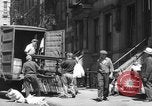 Standbild Slums United States USA, 1946, aus Sekunde 49 historischem Filmmaterial Videoclip 65675042890