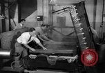 Standbild Moderne Nachkriegszeit Gehäuse trends Nach Zweiten Weltkrieg United States USA, 1945, aus Sekunde 26 historischem Filmmaterial Videoclip 65675042892