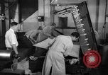 Standbild Moderne Nachkriegszeit Gehäuse trends Nach Zweiten Weltkrieg United States USA, 1945, aus Sekunde 32 historischem Filmmaterial Videoclip 65675042892