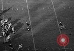 Standbild Football Game Seattle Washington USA, 1957, aus Sekunde 8 historischem Filmmaterial Videoclip 65675042905