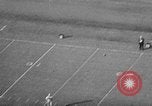 Standbild Football Game Seattle Washington USA, 1957, aus Sekunde 12 historischem Filmmaterial Videoclip 65675042905