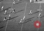 Standbild Football Game Seattle Washington USA, 1957, aus Sekunde 21 historischem Filmmaterial Videoclip 65675042905