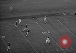Standbild Football Game Seattle Washington USA, 1957, aus Sekunde 28 historischem Filmmaterial Videoclip 65675042905