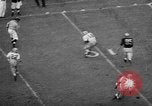Standbild Football Game Seattle Washington USA, 1957, aus Sekunde 44 historischem Filmmaterial Videoclip 65675042905