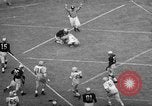 Standbild Football Game Seattle Washington USA, 1957, aus Sekunde 54 historischem Filmmaterial Videoclip 65675042905