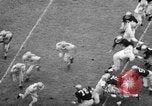 Standbild Football Game Seattle Washington USA, 1957, aus Sekunde 58 historischem Filmmaterial Videoclip 65675042905
