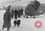 Standbild Avalanche rescue Bludenz Österreich, 1954, aus Sekunde 27 historischem Filmmaterial Videoclip 65675042922