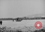 Standbild Avalanche rescue Bludenz Österreich, 1954, aus Sekunde 37 historischem Filmmaterial Videoclip 65675042922