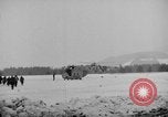 Standbild Avalanche rescue Bludenz Österreich, 1954, aus Sekunde 40 historischem Filmmaterial Videoclip 65675042922