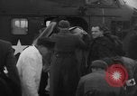 Standbild Avalanche rescue Bludenz Österreich, 1954, aus Sekunde 58 historischem Filmmaterial Videoclip 65675042922