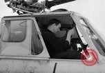 Standbild USA H-19 Hubschrauber Bludenz Österreich, 1954, aus Sekunde 25 historischem Filmmaterial Videoclip 65675042923