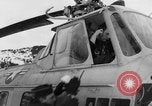 Standbild USA H-19 Hubschrauber Bludenz Österreich, 1954, aus Sekunde 32 historischem Filmmaterial Videoclip 65675042923