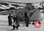 Standbild USA H-19 Hubschrauber Bludenz Österreich, 1954, aus Sekunde 5 historischem Filmmaterial Videoclip 65675042924