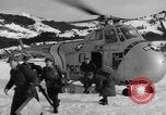 Standbild USA H-19 Hubschrauber Bludenz Österreich, 1954, aus Sekunde 7 historischem Filmmaterial Videoclip 65675042924