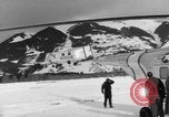 Standbild USA H-19 Hubschrauber Bludenz Österreich, 1954, aus Sekunde 36 historischem Filmmaterial Videoclip 65675042924