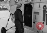 Standbild USA H-19 Hubschrauber Bludenz Österreich, 1954, aus Sekunde 52 historischem Filmmaterial Videoclip 65675042924