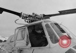 Standbild USA H-19 Hubschrauber Bludenz Österreich, 1954, aus Sekunde 61 historischem Filmmaterial Videoclip 65675042924