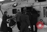 Standbild USA H-19 Hubschrauber Bludenz Österreich, 1954, aus Sekunde 57 historischem Filmmaterial Videoclip 65675042925