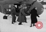 Standbild USA H-19 Hubschrauber Bludenz Österreich, 1954, aus Sekunde 6 historischem Filmmaterial Videoclip 65675042929