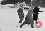 Standbild USA H-19 Hubschrauber Bludenz Österreich, 1954, aus Sekunde 11 historischem Filmmaterial Videoclip 65675042929