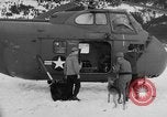 Standbild USA H-19 Hubschrauber Bludenz Österreich, 1954, aus Sekunde 25 historischem Filmmaterial Videoclip 65675042929