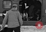 Standbild USA H-19 Hubschrauber Bludenz Österreich, 1954, aus Sekunde 37 historischem Filmmaterial Videoclip 65675042929