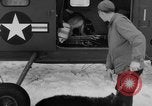 Standbild USA H-19 Hubschrauber Bludenz Österreich, 1954, aus Sekunde 40 historischem Filmmaterial Videoclip 65675042929