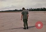 Immagine di Stati Uniti OV-10un aeromobile Della Thailandia, 1972, secondo 32 filmato di repertorio 65675042944