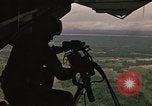 Immagine di Stati Uniti HH-53C elicottero Della Thailandia, 1972, secondo 10 filmato di repertorio 65675042946