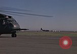 Immagine di Stati Uniti HH-53C elicottero Della Thailandia, 1972, secondo 16 filmato di repertorio 65675042947