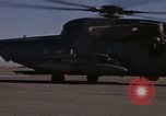 Immagine di Stati Uniti HH-53C elicottero Della Thailandia, 1972, secondo 26 filmato di repertorio 65675042947