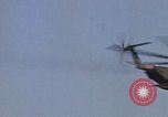 Immagine di Stati Uniti HH-53C elicottero Della Thailandia, 1972, secondo 24 filmato di repertorio 65675042948