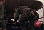 Immagine di Quarantesimo Aerospace Rescue and Recovery Squadron Della Thailandia, 1972, secondo 6 filmato di repertorio 65675042951