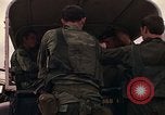 Immagine di Quarantesimo Aerospace Rescue and Recovery Squadron Della Thailandia, 1972, secondo 12 filmato di repertorio 65675042951