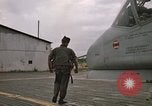 Immagine di Stati Uniti OV-10un aeromobile Della Thailandia, 1972, secondo 34 filmato di repertorio 65675042952