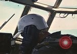 Standbild Interieur der Luftrettung HC-130H Flugzeuge im Flug Südostasien, 1966, aus Sekunde 24 historischem Filmmaterial Videoclip 65675042962