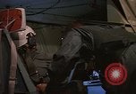 Standbild Crew Mitglied innerhalb einer Bergung HC-130H Südostasien, 1966, aus Sekunde 42 historischem Filmmaterial Videoclip 65675042965